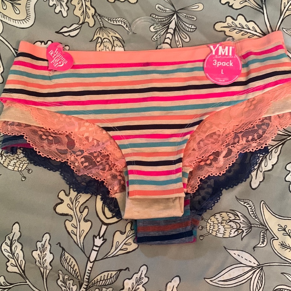 NWT YMI underwear set. Size Large